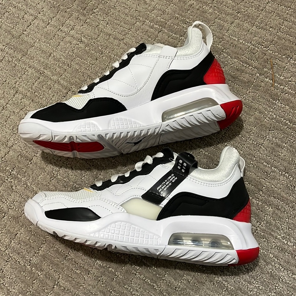 NIKE AIR JORDAN 200 Woman’s size 8.5